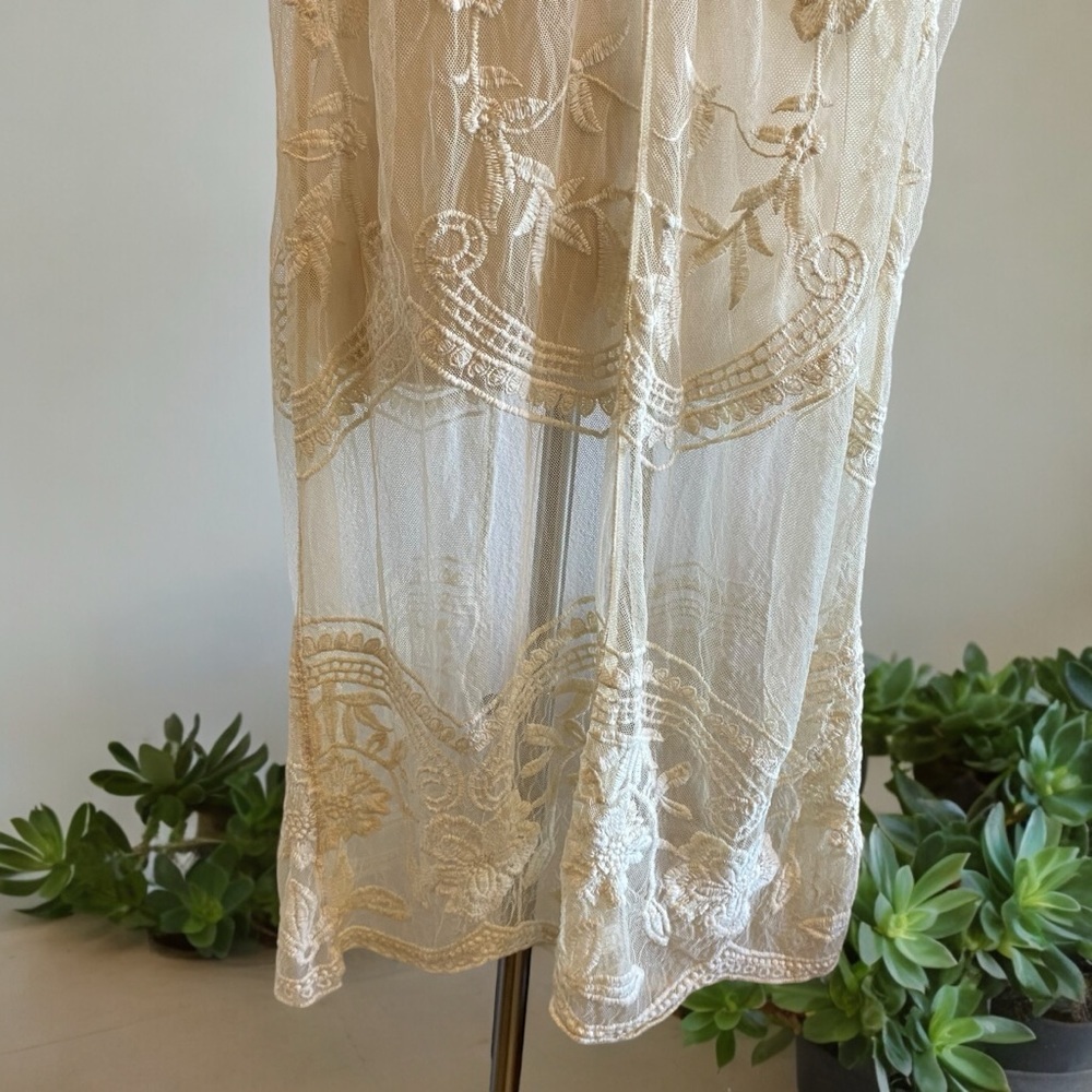 SOLD Boho Open Front Lace Kimono Semi Sheer - Picture 8 of 11